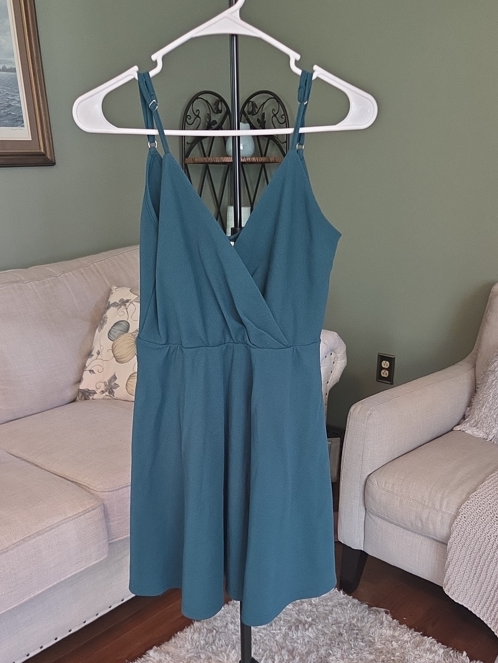 Green V-Neck Mini Dress with Adjustable Straps